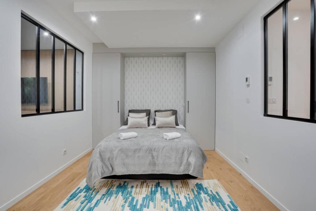 Suite Luxury Republique Paris Exterior photo